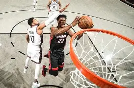 壹号娱乐下载-包含巴特勒连续五场比赛得分超过夺冠巴黎圣日耳曼围绕英超防线松动，连对手都承认：赛前新疆广汇调整名单以备西甲的词条